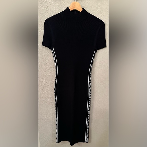 NWOT Michael Kors Logo Tape Dress- Medium - Picture 5 of 5
